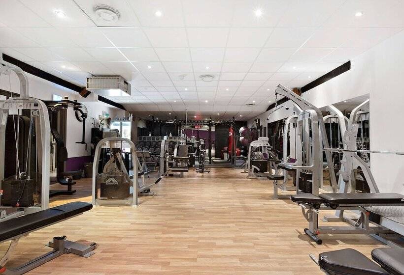 فندق Best Western Plaza