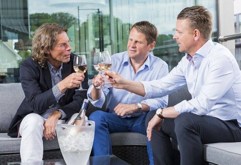 ホテル Best Western Plus John Bauer