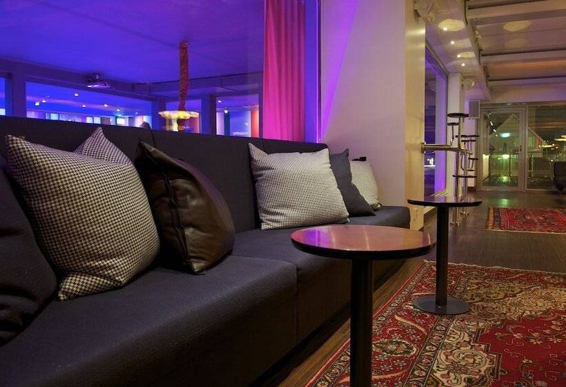 ホテル Best Western Plus John Bauer