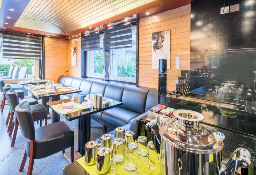 בית מלון כפרי Hôtel Rallye & Entrées Aux Bains De La Gruyère