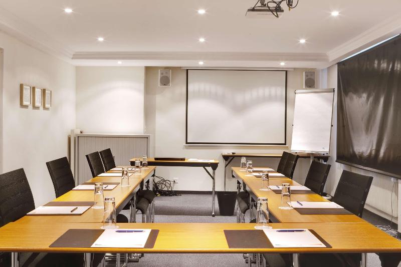 בית מלון כפרי Hôtel Rallye & Entrées Aux Bains De La Gruyère