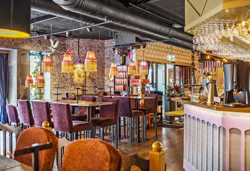 Отель Best Western Savoy Karlstad