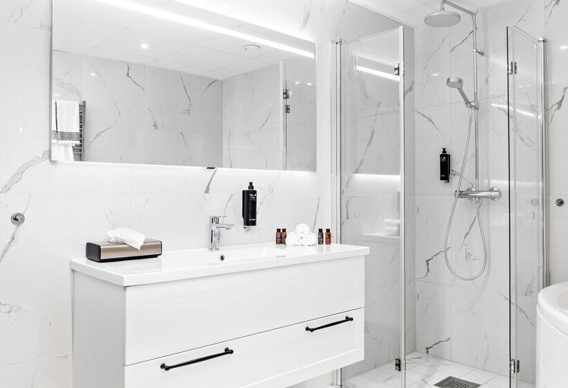 Отель Best Western Savoy Karlstad