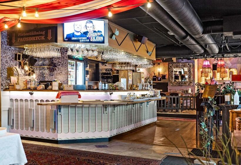 Отель Best Western Savoy Karlstad