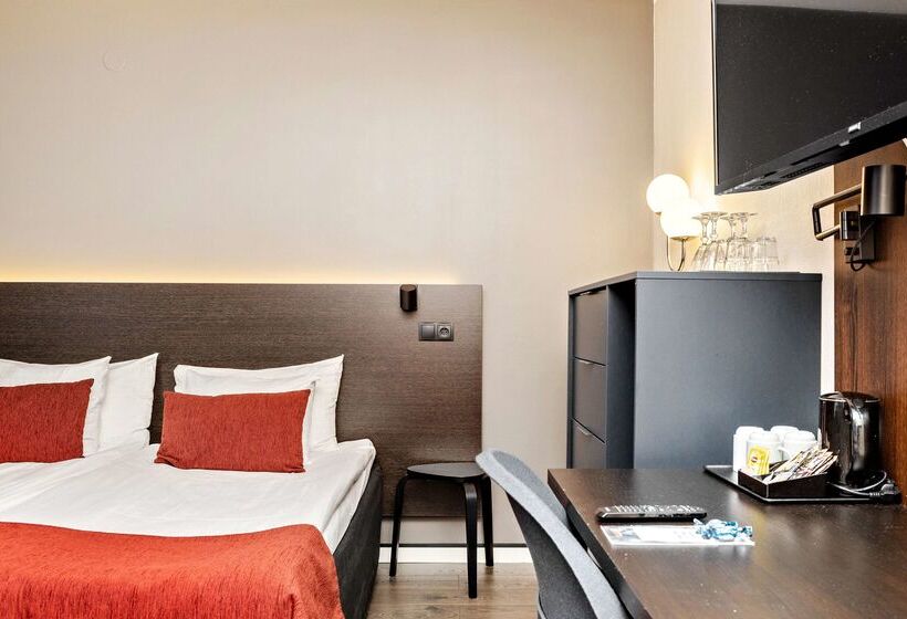 Отель Best Western Savoy Karlstad