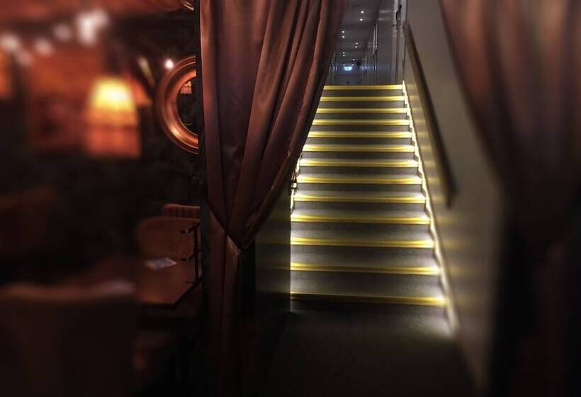 هتل Best Western Savoy Karlstad