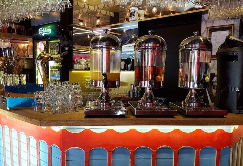 Отель Best Western Savoy Karlstad