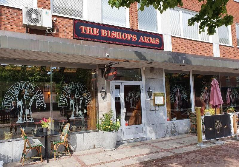 호텔 Bishops Arms Mora