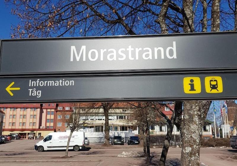 호텔 Bishops Arms Mora