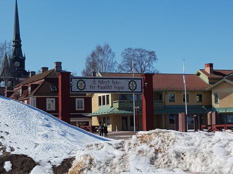 호텔 Bishops Arms Mora