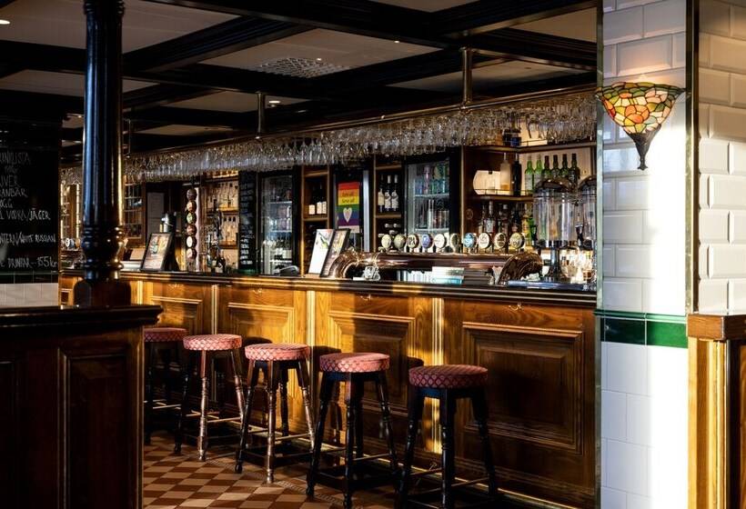 호텔 Bishops Arms Mora