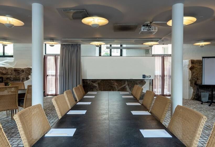 Clarion Collection Hotel Victoria