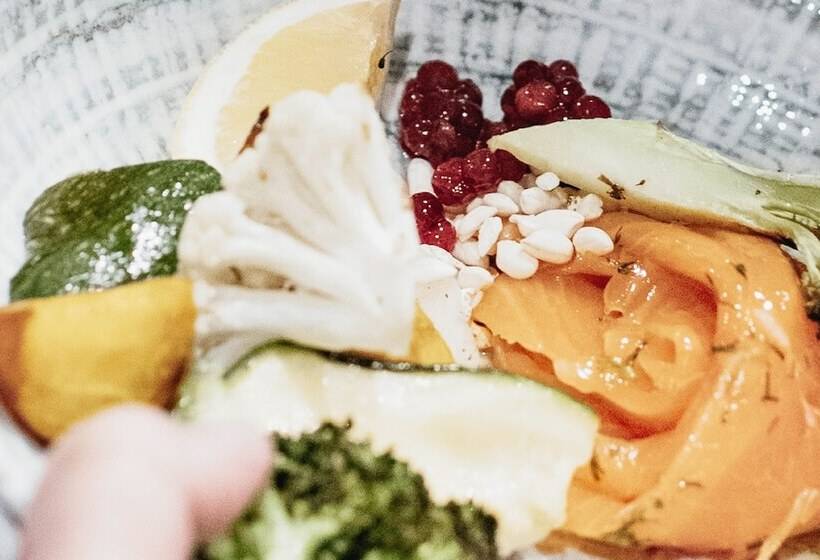 Clarion Collection Hotel Plaza