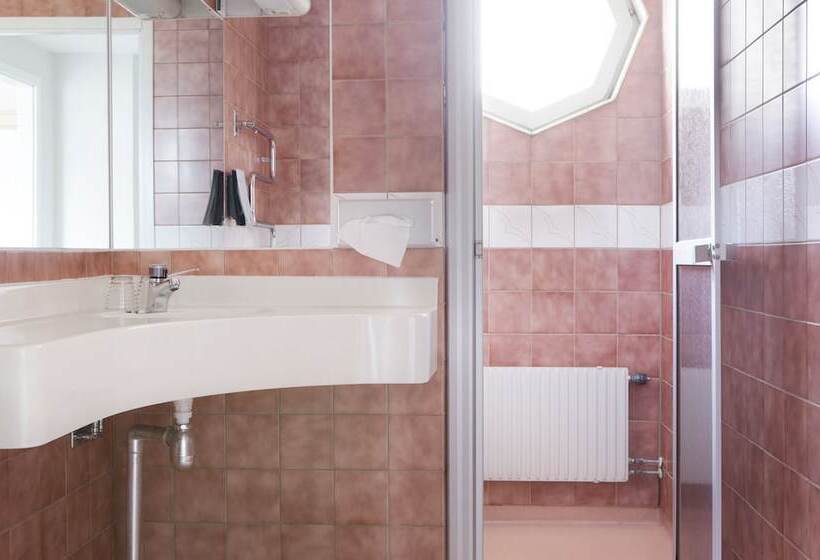 Comfort Hotel Arctic