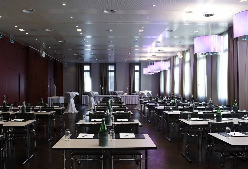 ホテル Continental Park