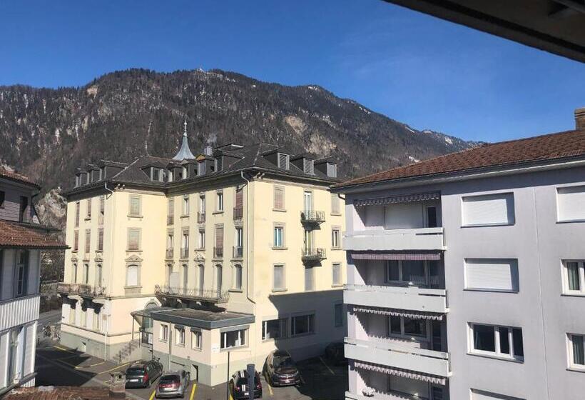 ホテル Crystal Interlaken