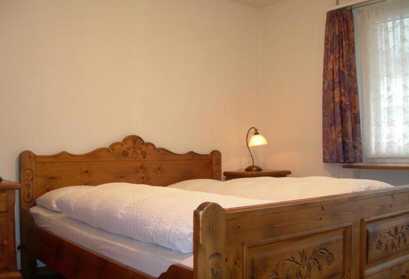 ホテル Crystal Interlaken