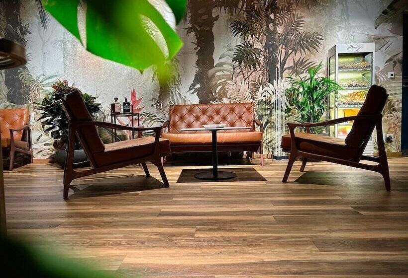 Отель Engel Liestal   Business & Lifestyle