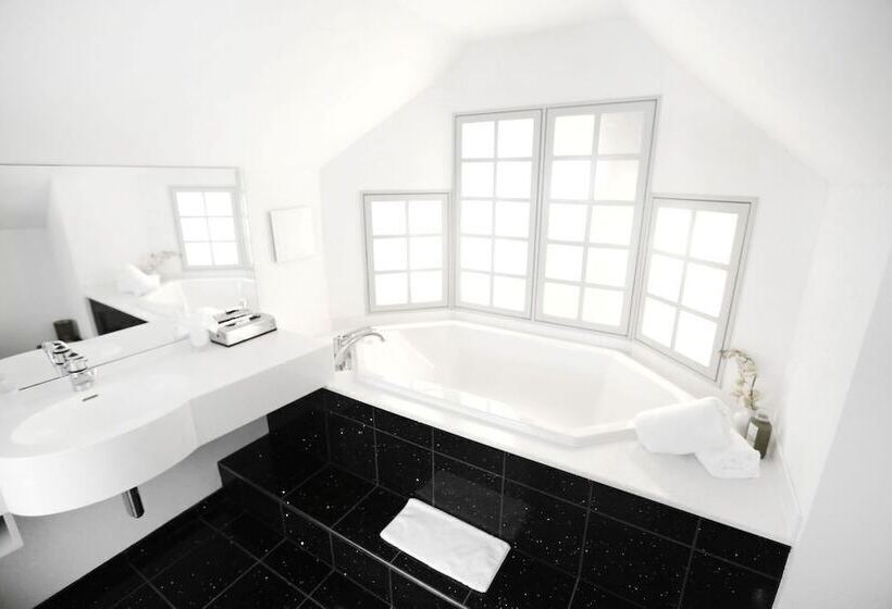 Отель Engel Liestal   Business & Lifestyle