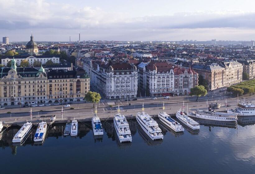 בית מלון כפרי Esplanade, Bw Signature Collection