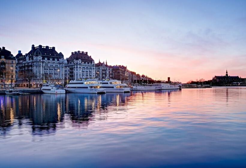 בית מלון כפרי Esplanade, Bw Signature Collection