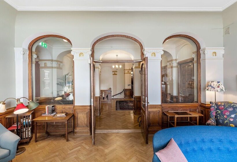 ホテル Esplanade, Bw Signature Collection