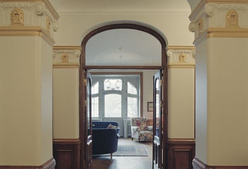 ホテル Esplanade, Bw Signature Collection