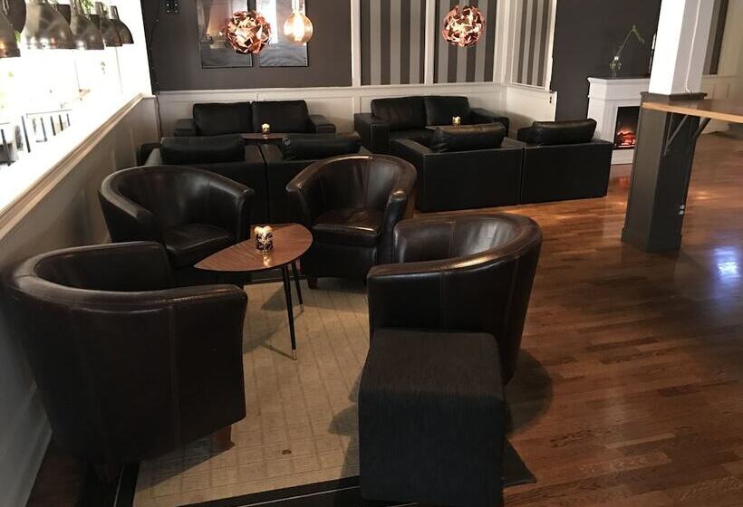 First Hotel Statt