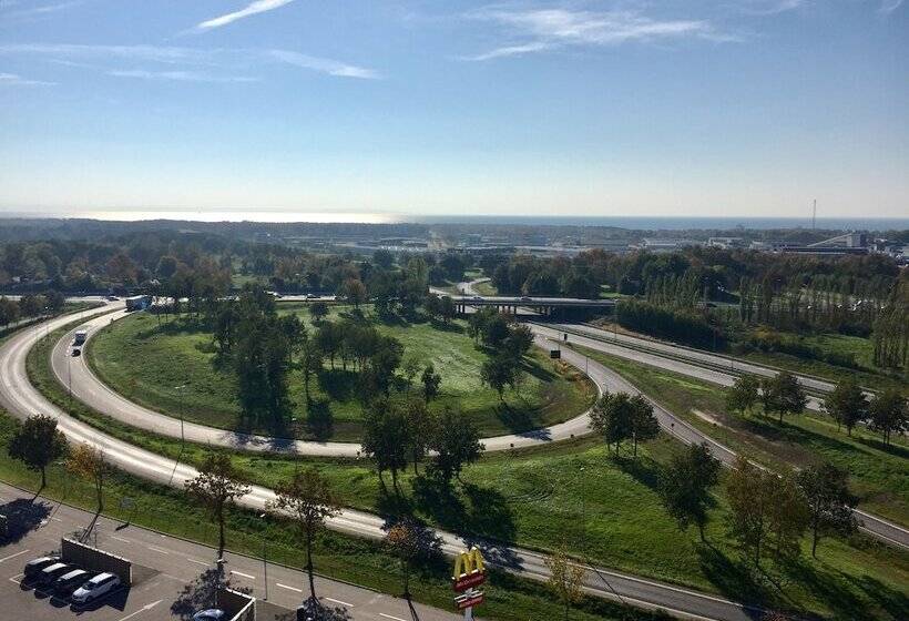 Отель Good Morning+ Halmstad