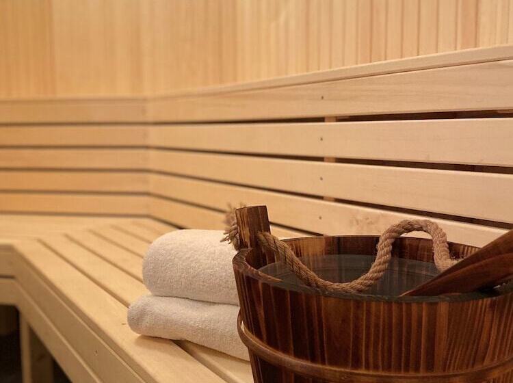 Отель Good Morning+ Halmstad