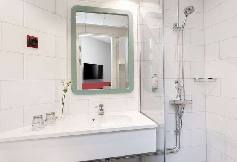 Отель Good Morning+ Halmstad