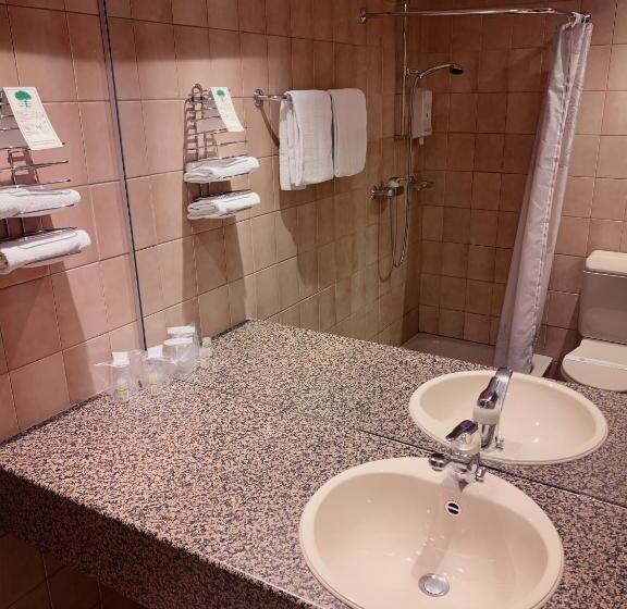 בית מלון כפרי Hôtel Des Trois Rois