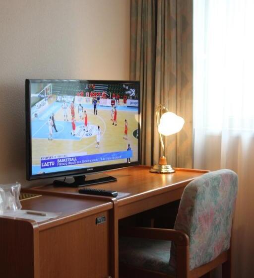 호텔 Hôtel Des Trois Rois