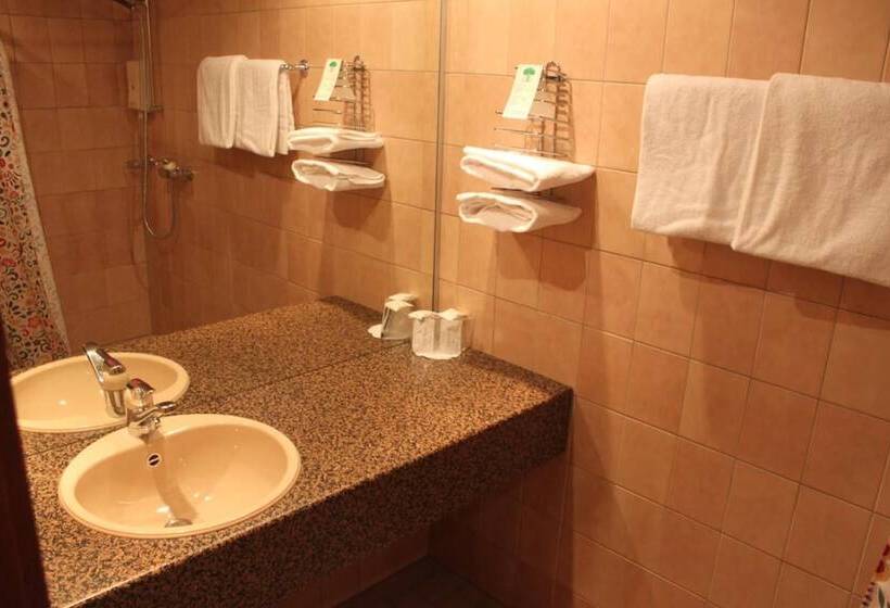 בית מלון כפרי Hôtel Des Trois Rois