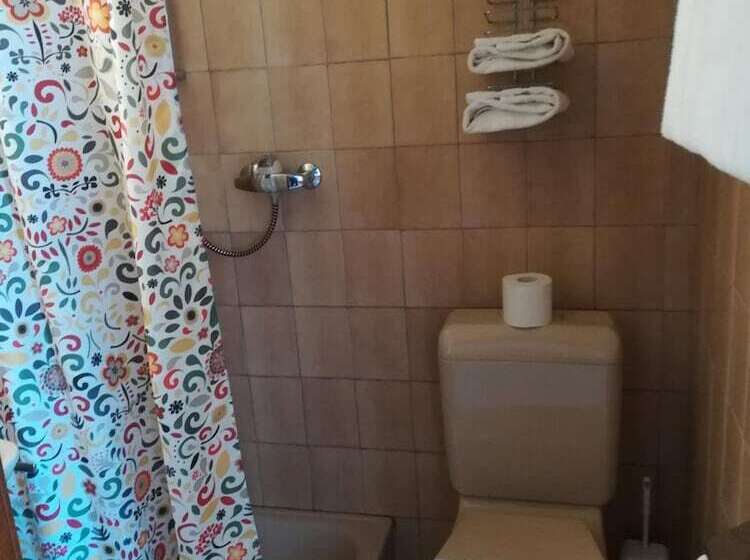 호텔 Hôtel Des Trois Rois