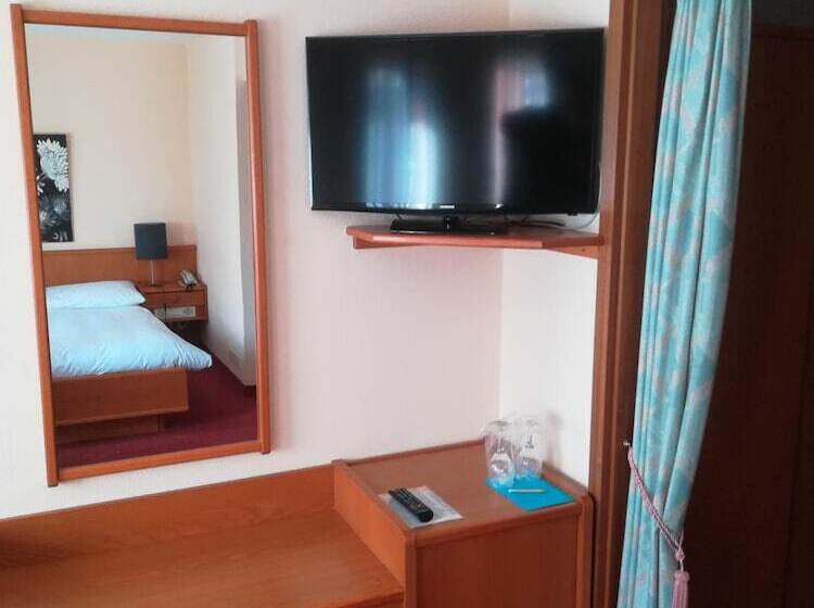 בית מלון כפרי Hôtel Des Trois Rois