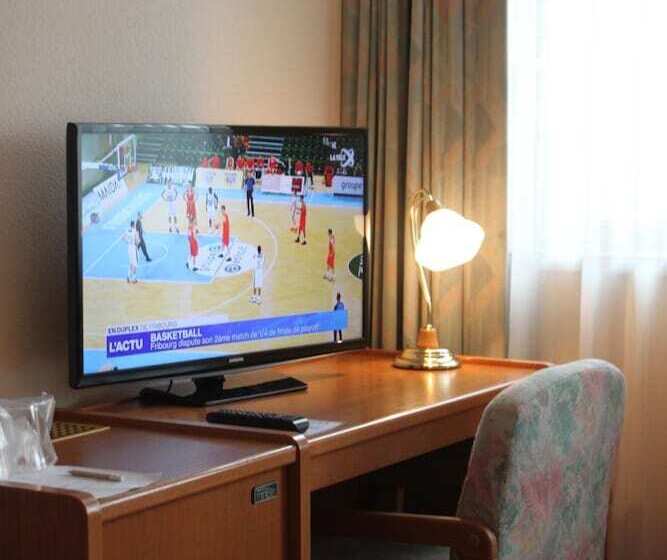 호텔 Hôtel Des Trois Rois