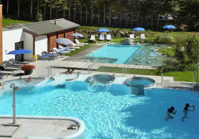 ホテル Le Bristol Leukerbad