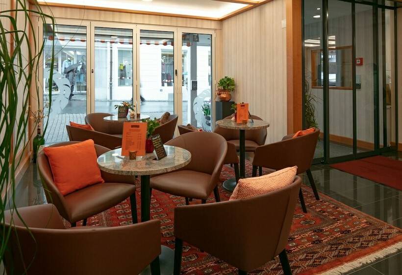 בית מלון כפרי Löwen