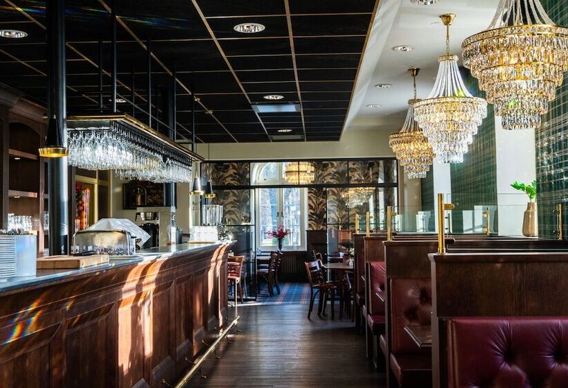 Vänerport Stadshotell I Mariestad