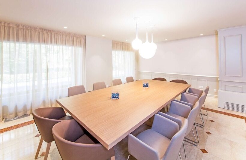 Hotel Geneva By Fassbind