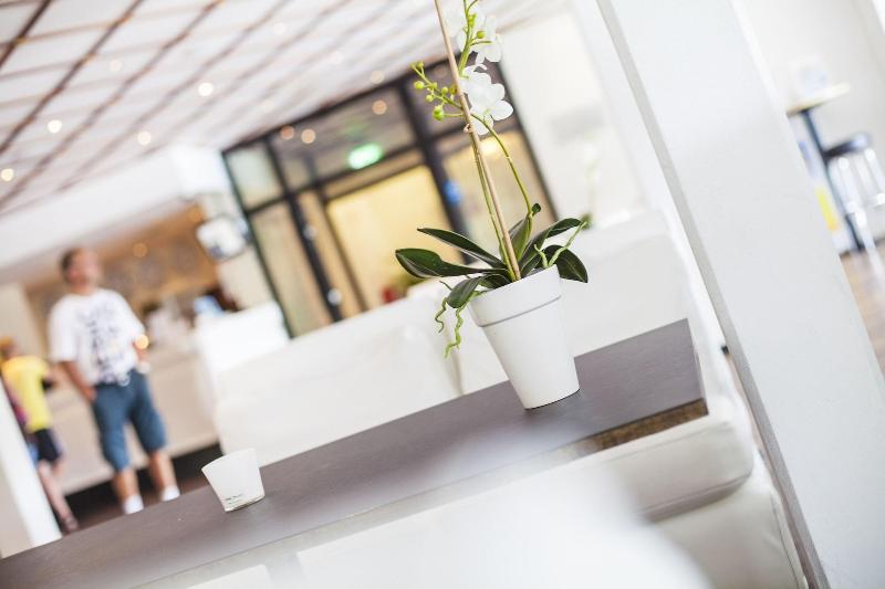 Отель Ronnebybrunn