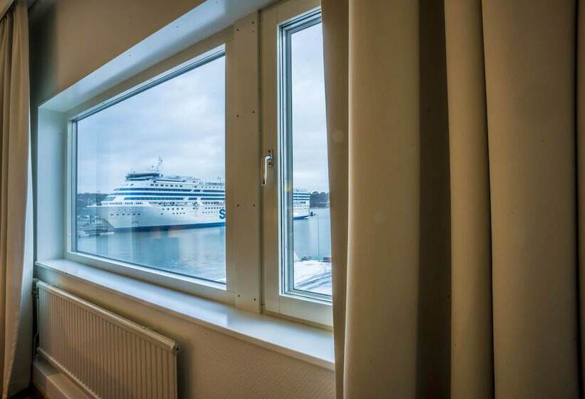 فندق Scandic Södra Kajen