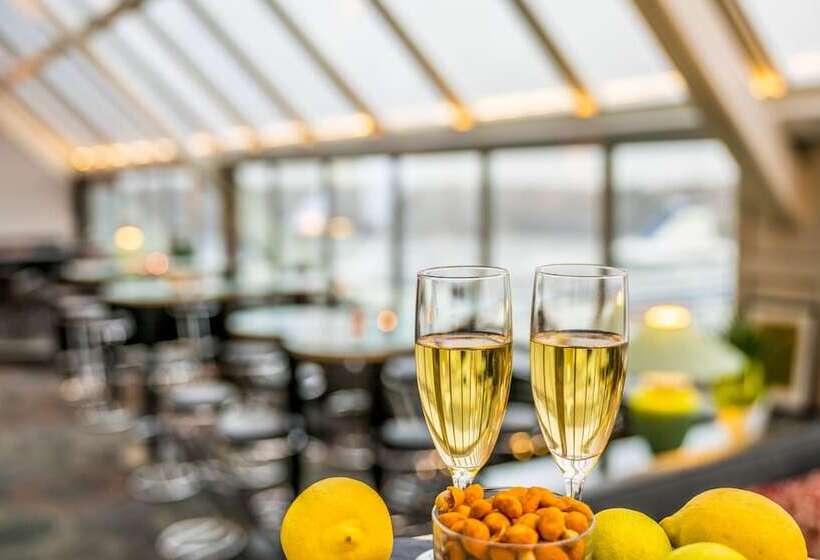 فندق Scandic Södra Kajen