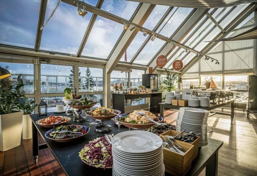 فندق Scandic Södra Kajen