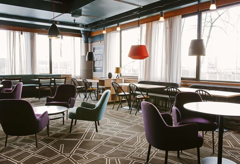 ホテル Scandic Backadal