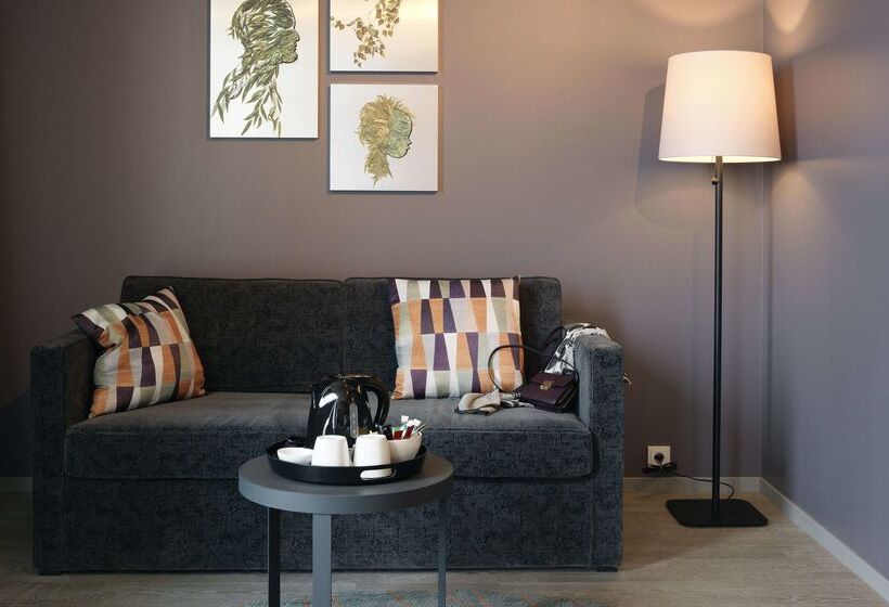 בית מלון כפרי Scandic Continental