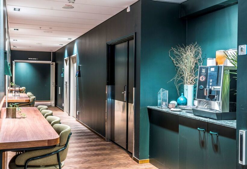 בית מלון כפרי Scandic Continental