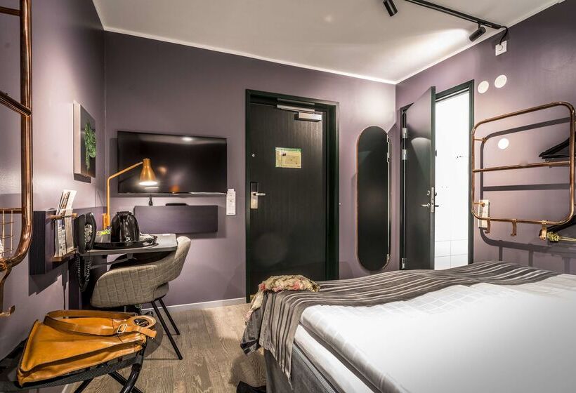 בית מלון כפרי Scandic Continental