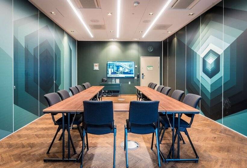 בית מלון כפרי Scandic Continental